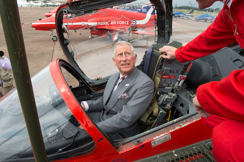 Illustration for article titled Check Out These Photos From The Biggest Air Show Of Your Damn Life